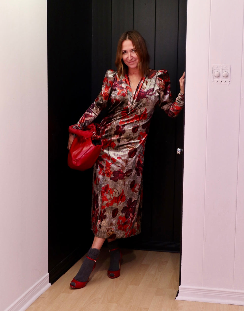Robe longue velours fleurs rouges