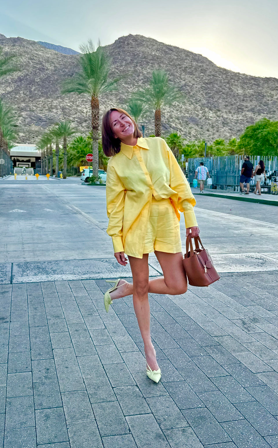 Chemise jaune lin