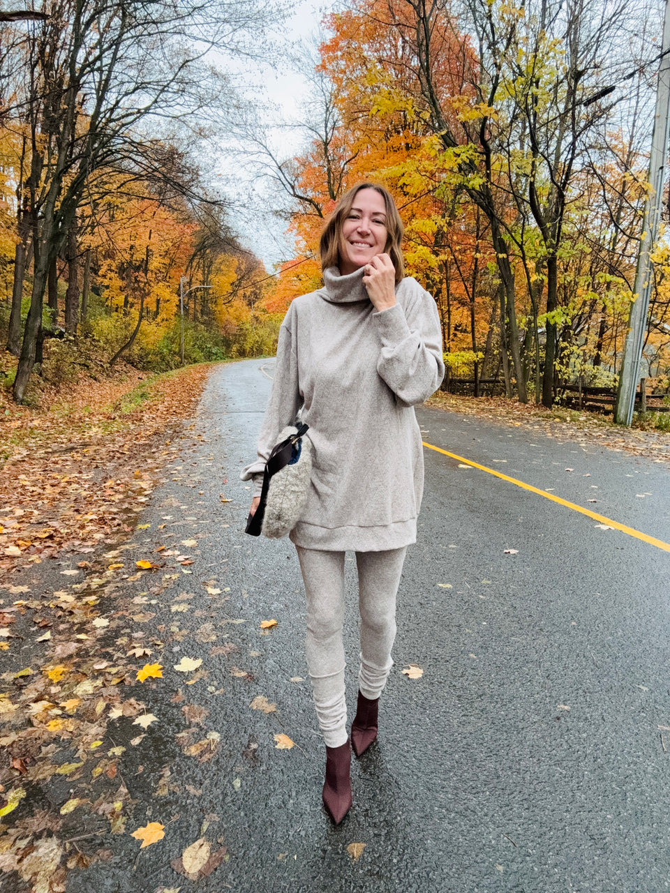 Col roulé tricot beige