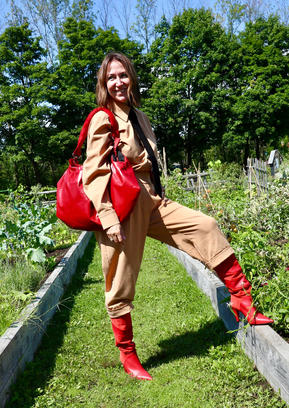 Sac à main croissant rouge