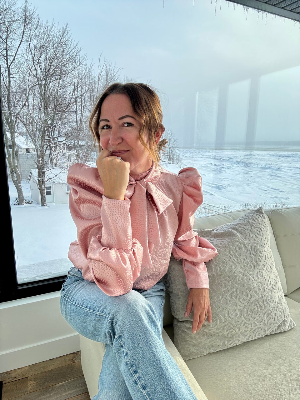 Chemise à boucle satin rose