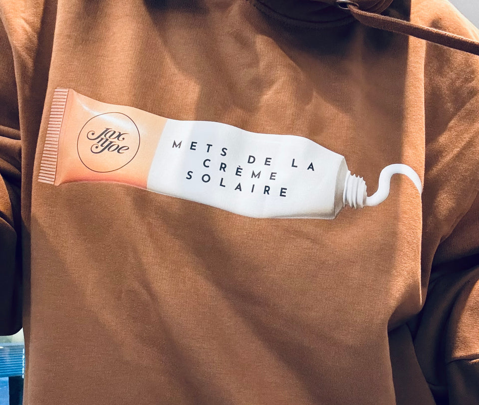 Met de la crème solaire