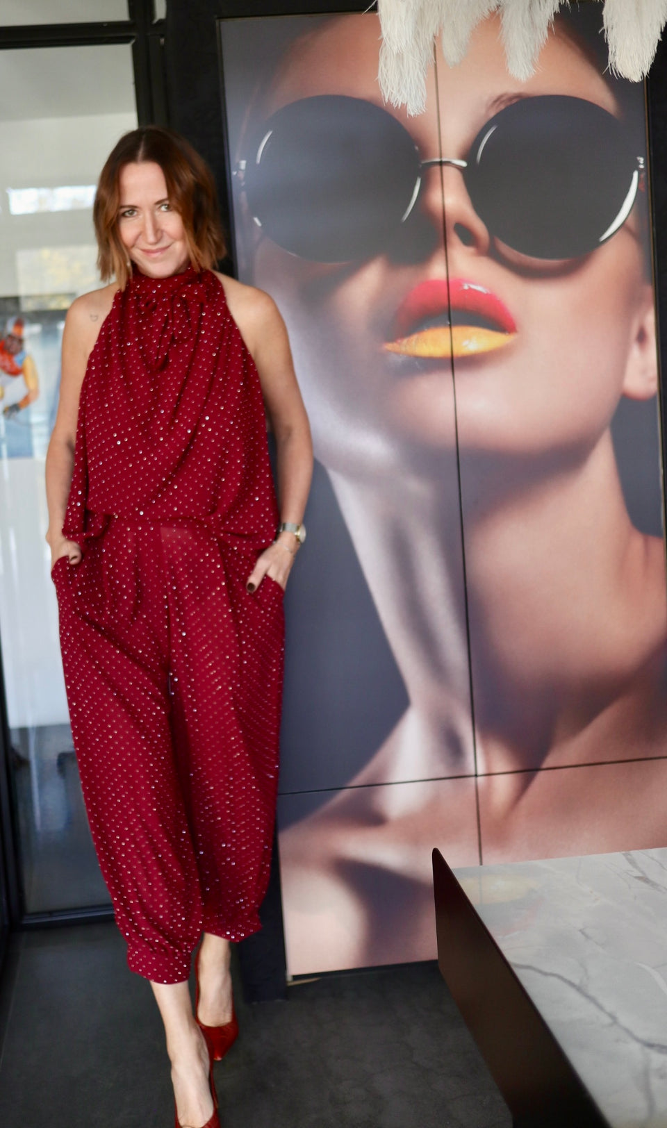 Pantalon Bourgogne avec pastilles brillantes