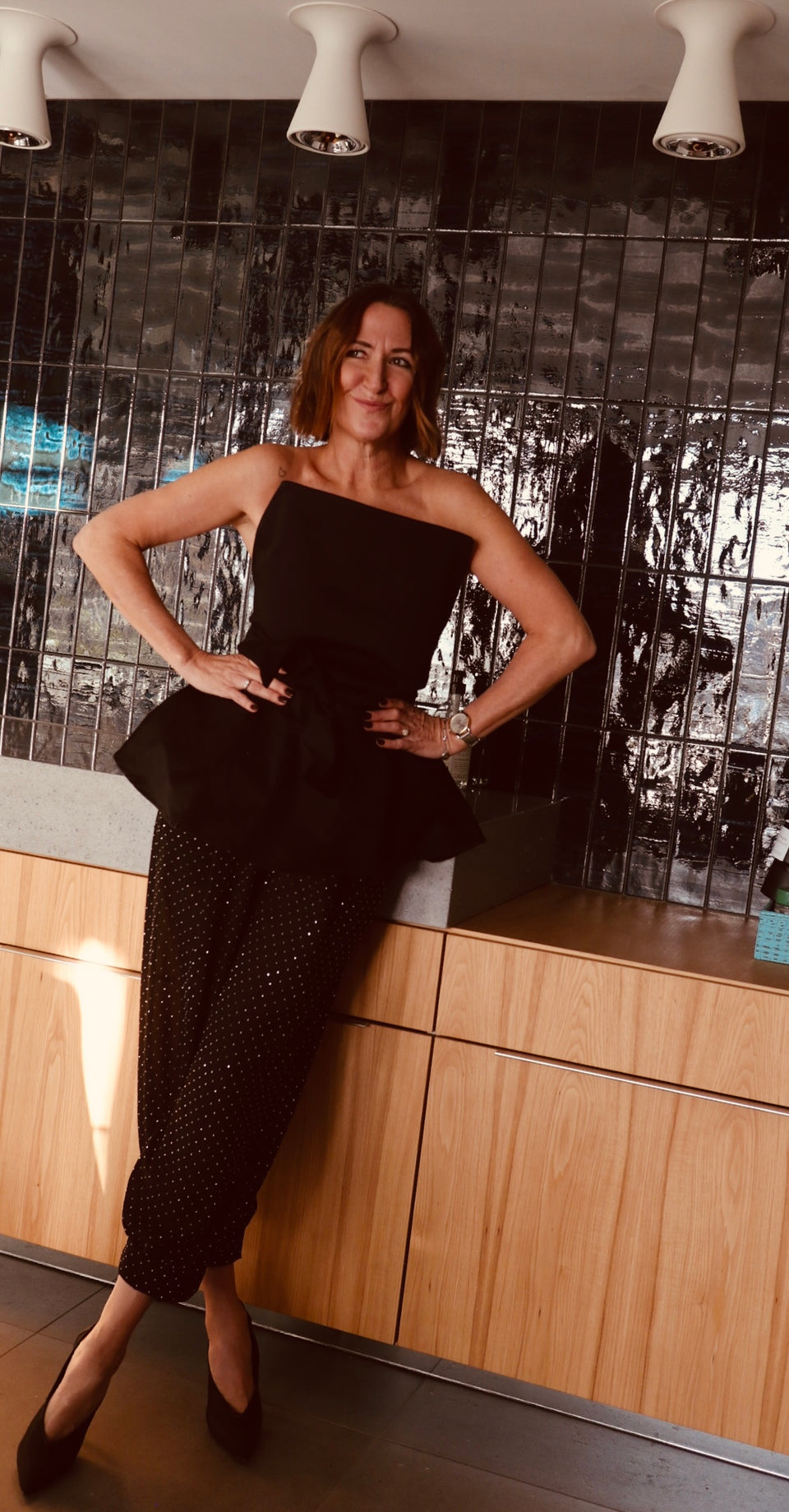 Pantalon noir pastilles brillantes